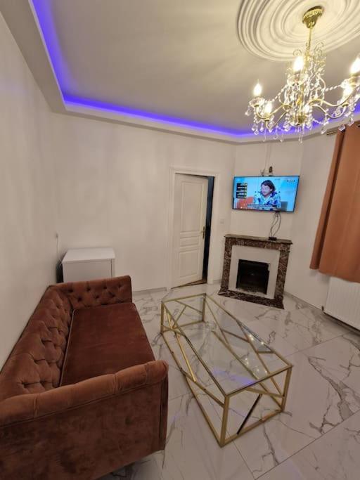 Maison Chic Avec Jacuzzi Nogent Sur Oise Yaospa60 Exterior foto