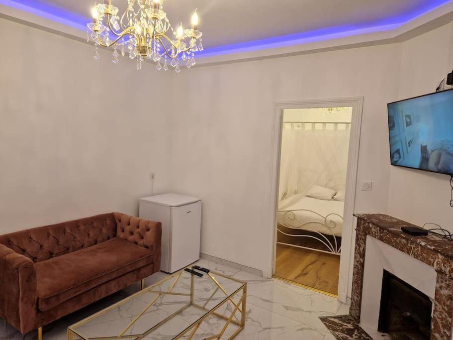 Maison Chic Avec Jacuzzi Nogent Sur Oise Yaospa60 Exterior foto